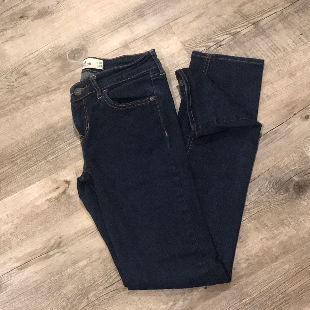 Hollister dark wash skinny jeans